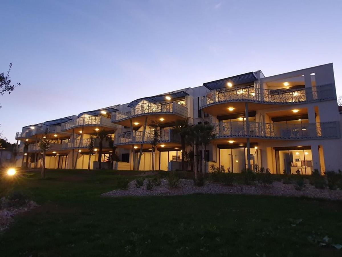 Appartement Plage, Piscine, Balcon, Animaux, Parking - Fr-1-194-201 La Tranche-sur-Mer Luaran gambar